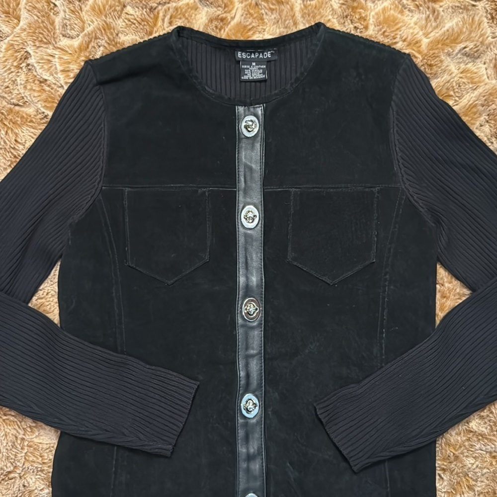ESCAPADE BLACK JACKET WITH BUTTON DETAIL SIZE M - Picture 9 of 11